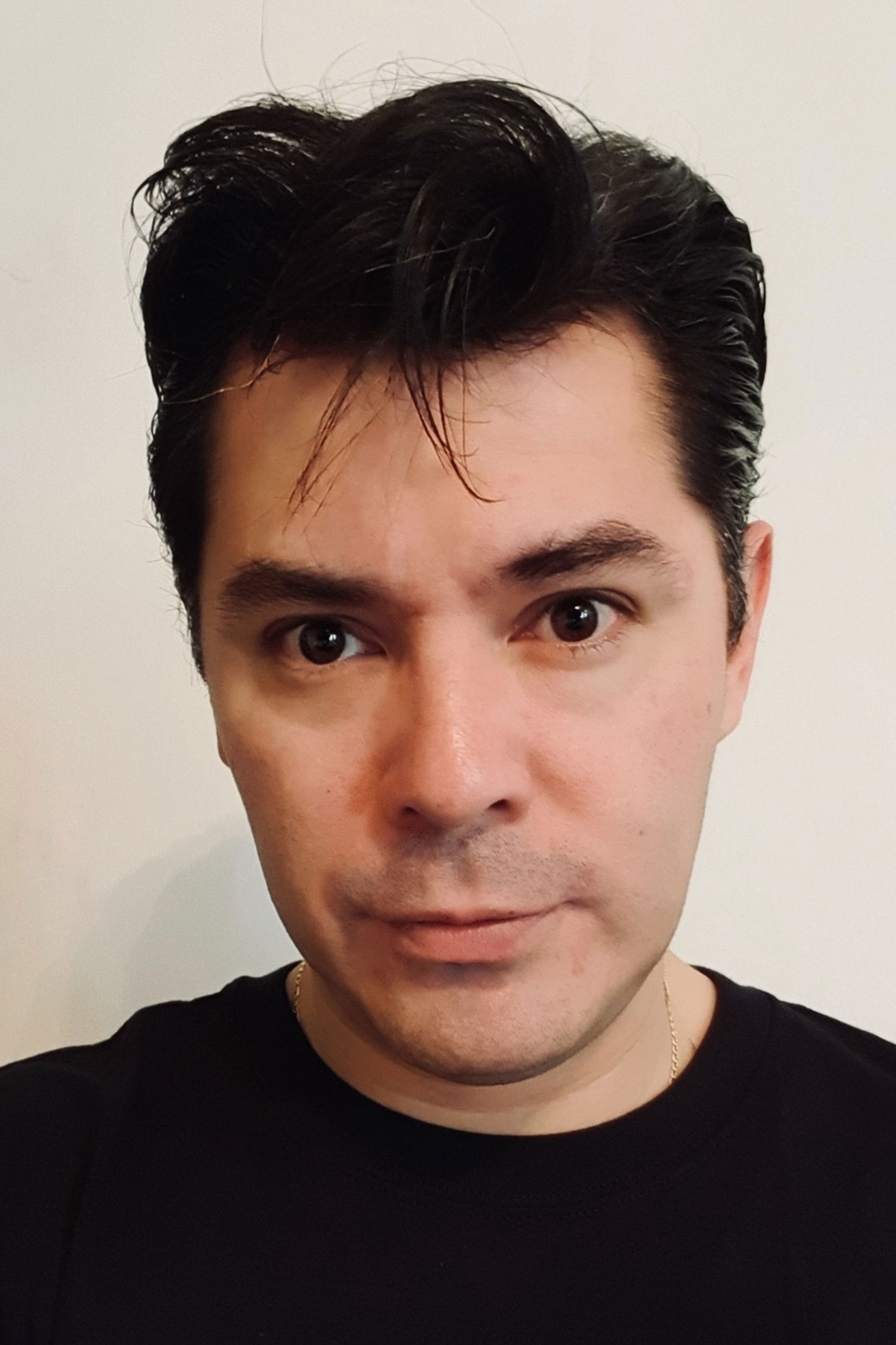 Jaime Alvarado backdrop