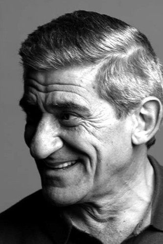 Gevorg Dodozyan backdrop