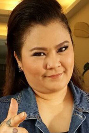 Nattharinphon Phrommin backdrop