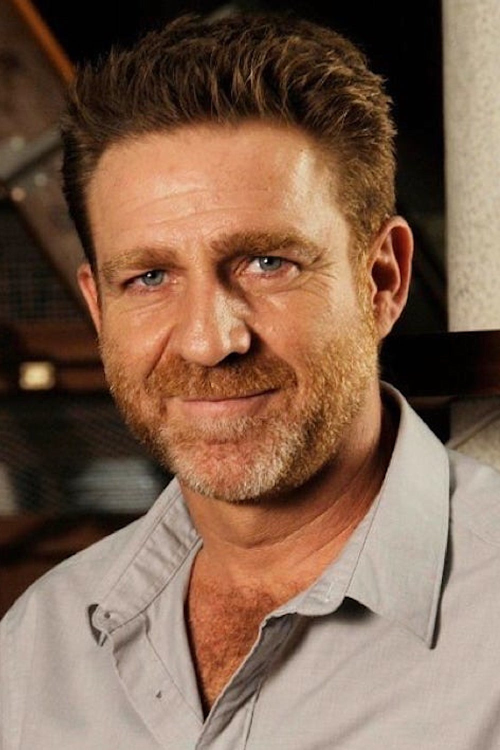 Juanjo Artero backdrop