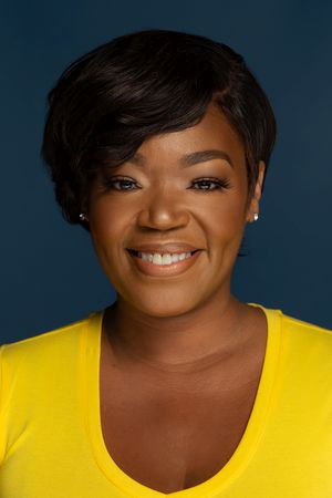 Brandy Tahnora backdrop