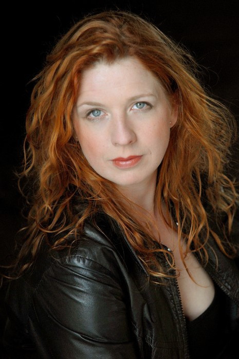 Antonia Holfelder backdrop