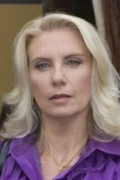 Mirto Pispini backdrop