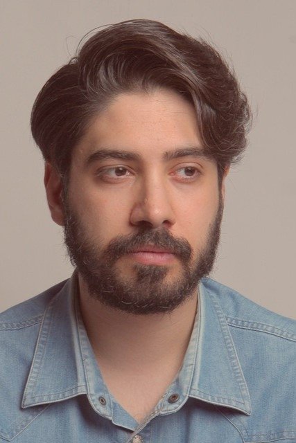 Kiarash Dadgar backdrop