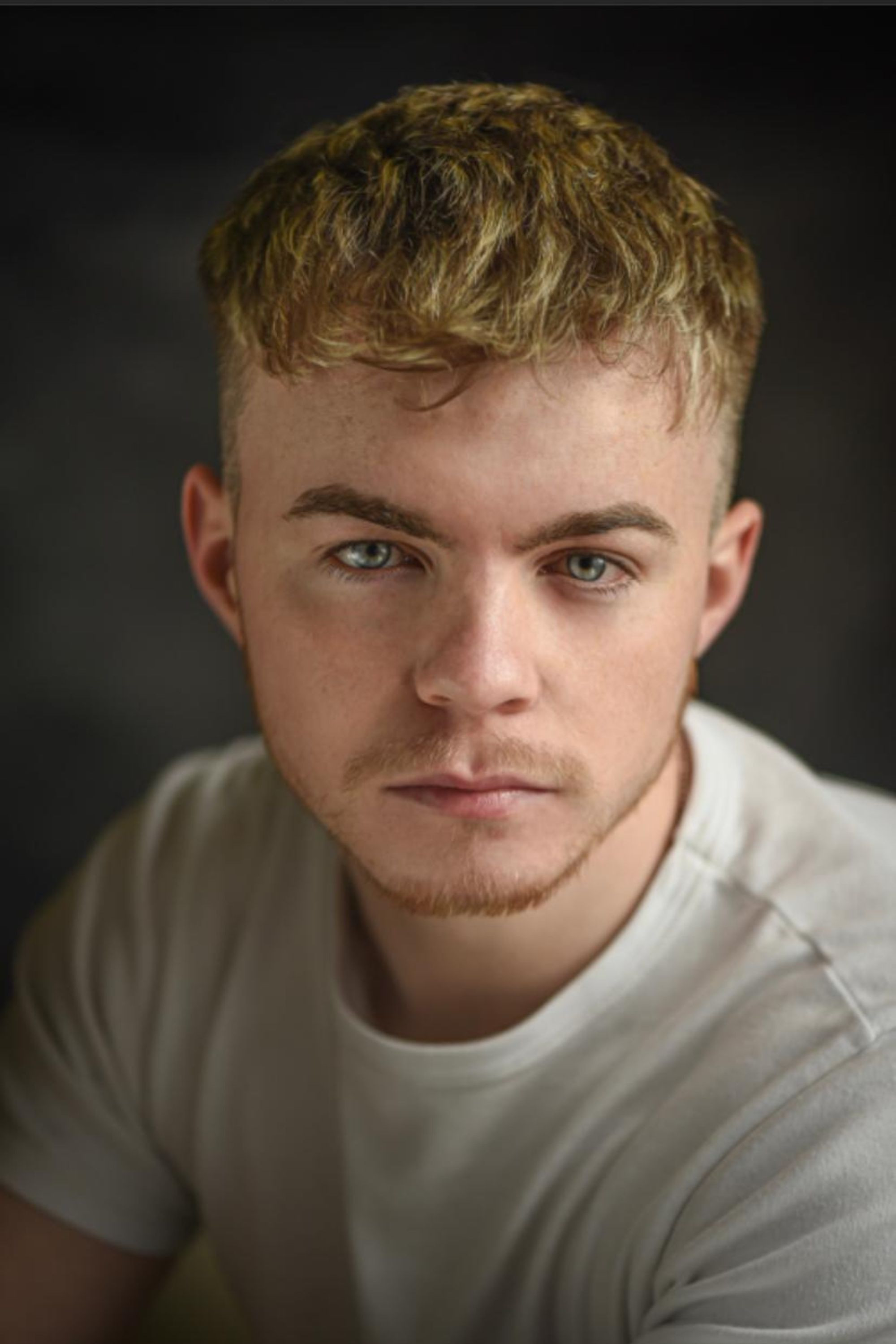 Cian Riordan backdrop