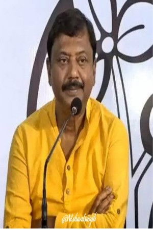 Partha Bhowmick backdrop