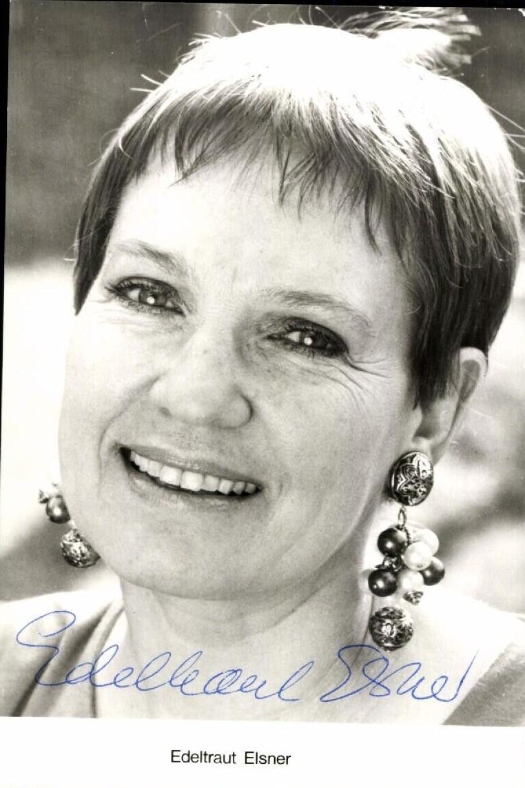 Edeltraut Elsner backdrop