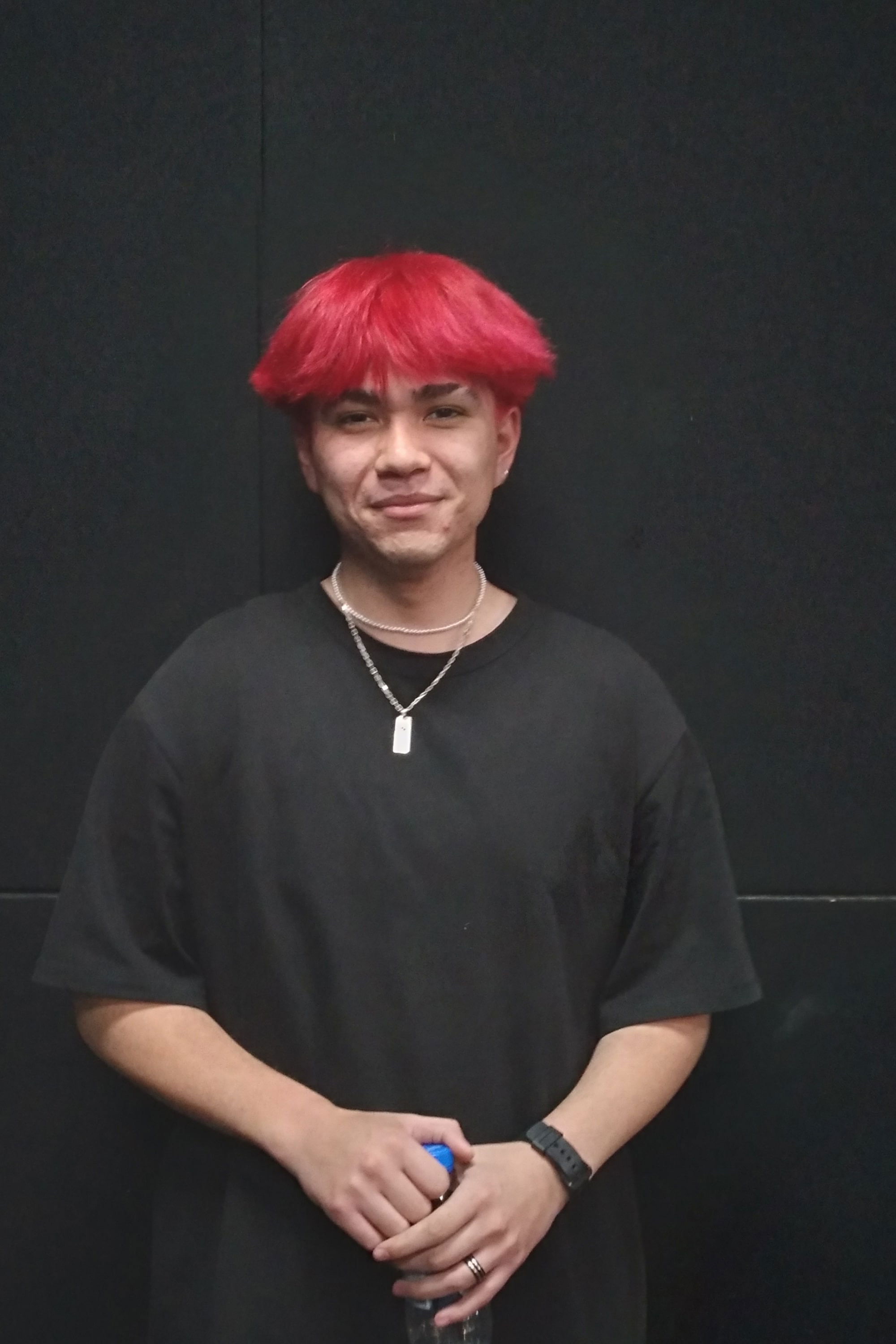 Salvador Rodríguez backdrop