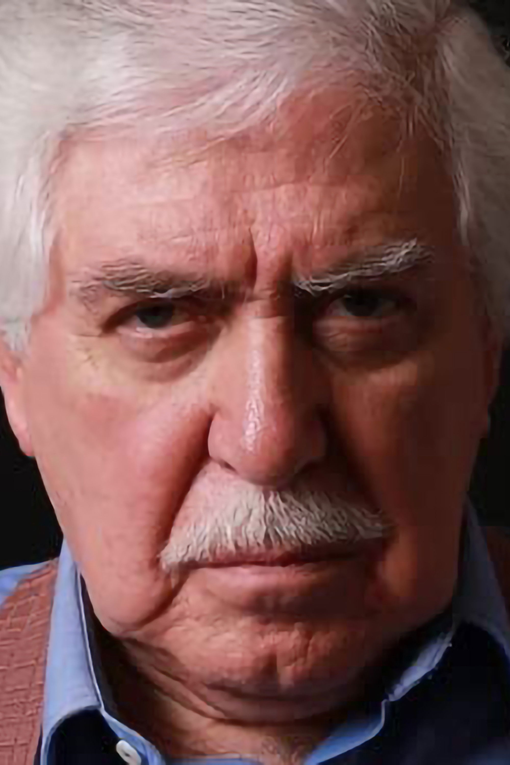 Juan Luis Orendain backdrop