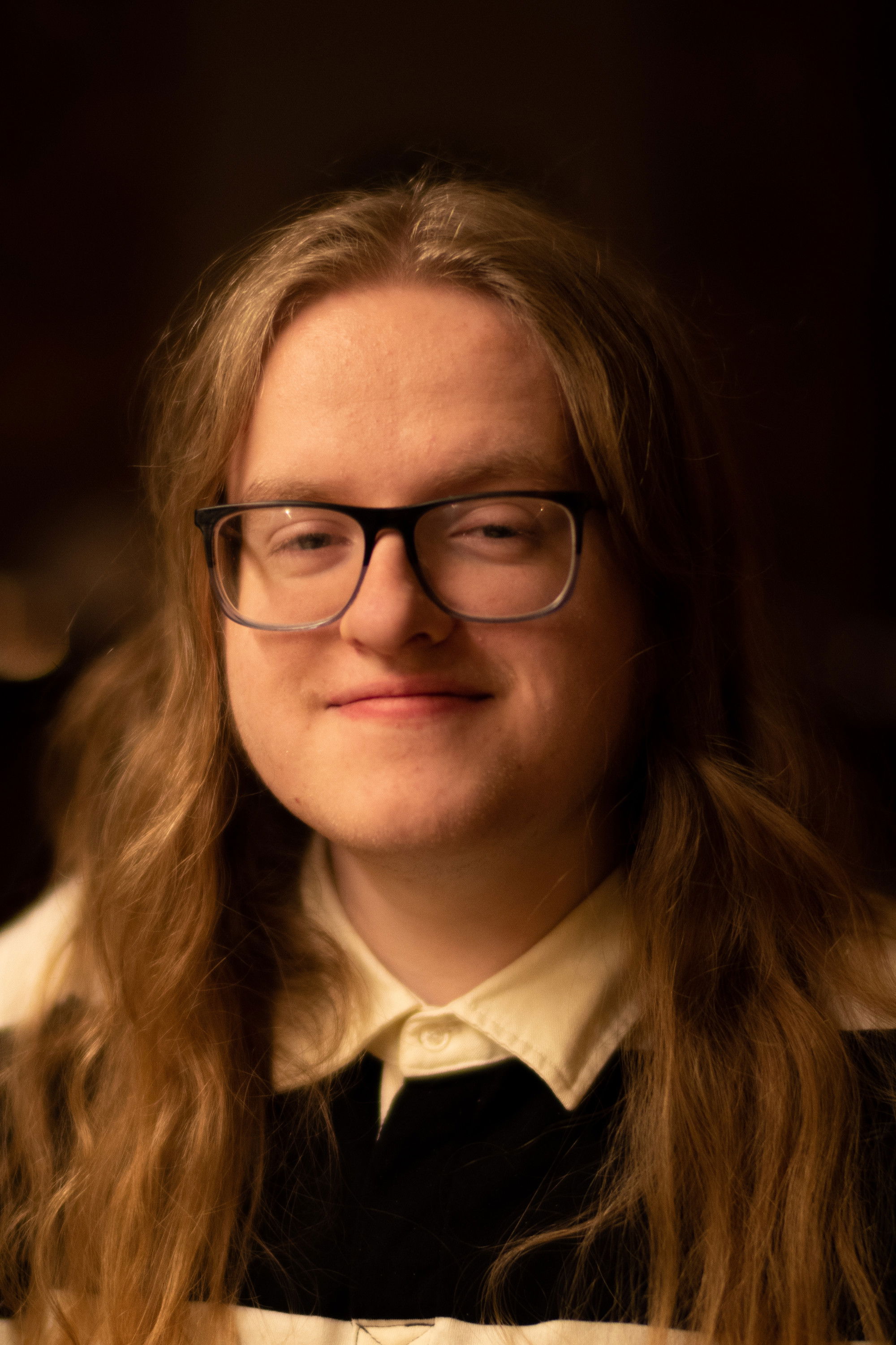 Simon Brown backdrop