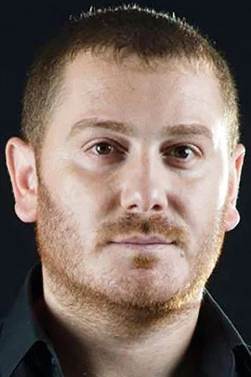 Араик Давоян backdrop