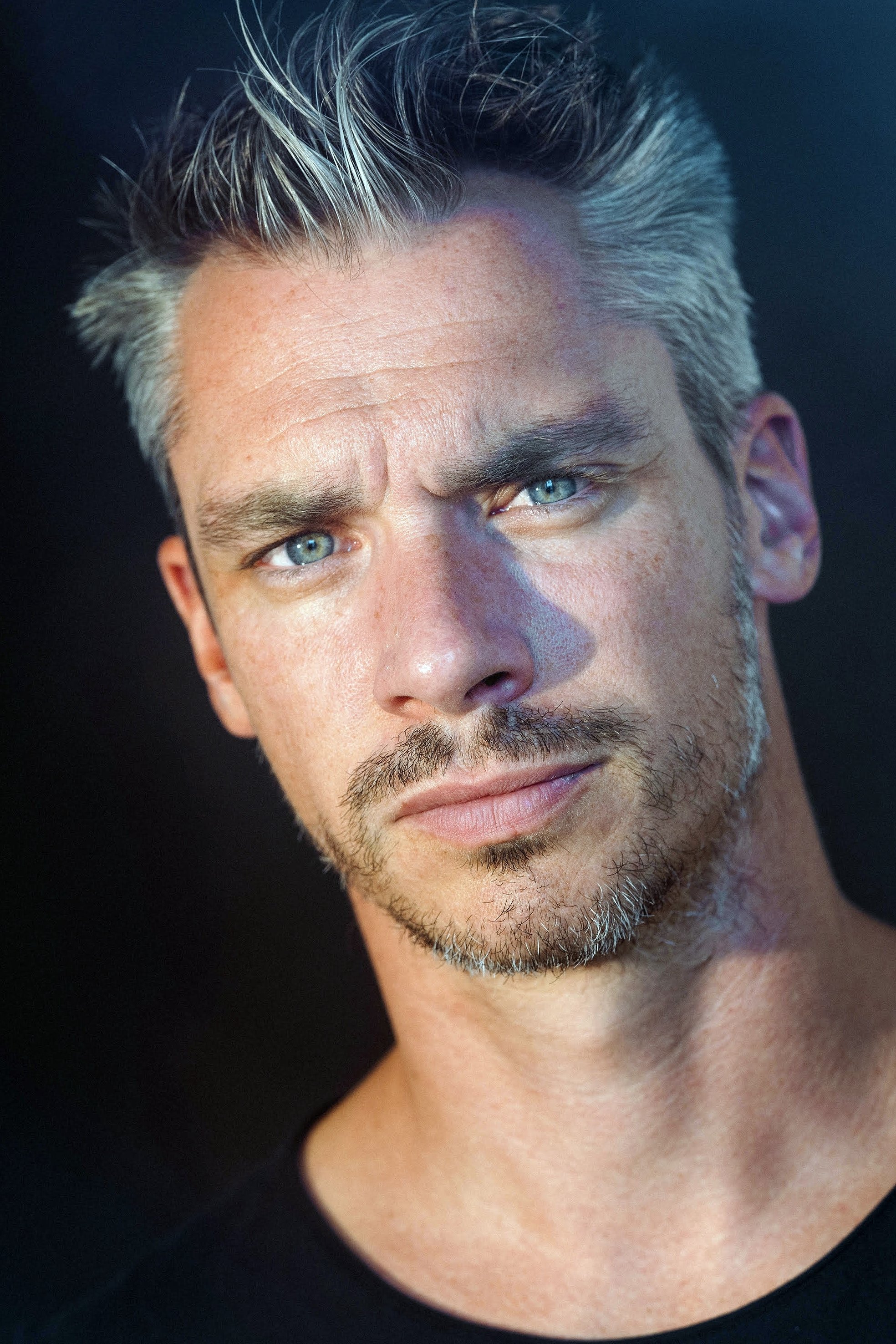 Jérémie Lacaume backdrop