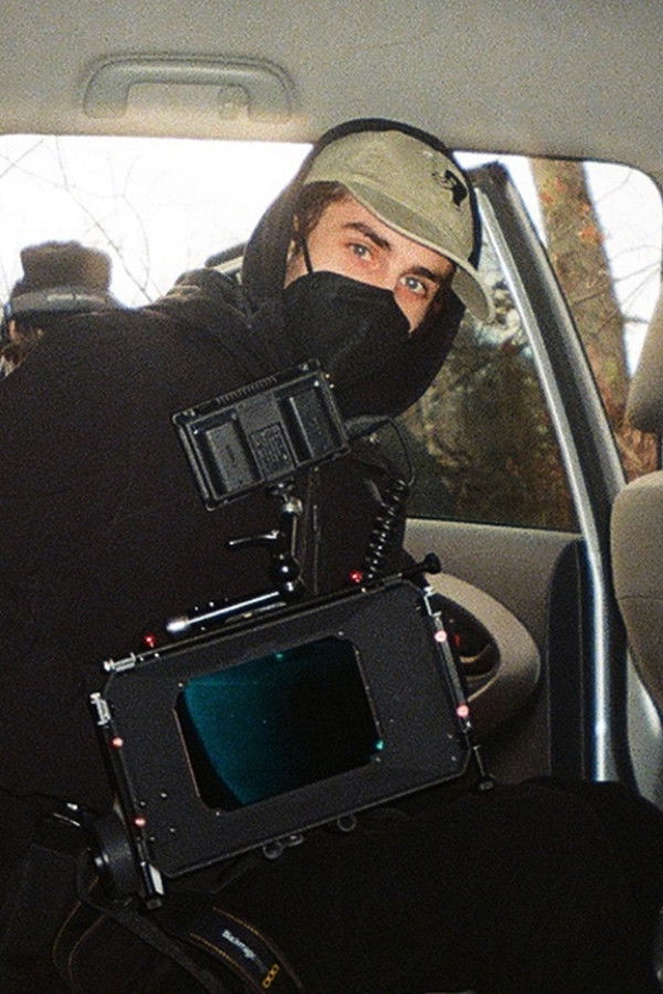 Nathan Ginter backdrop