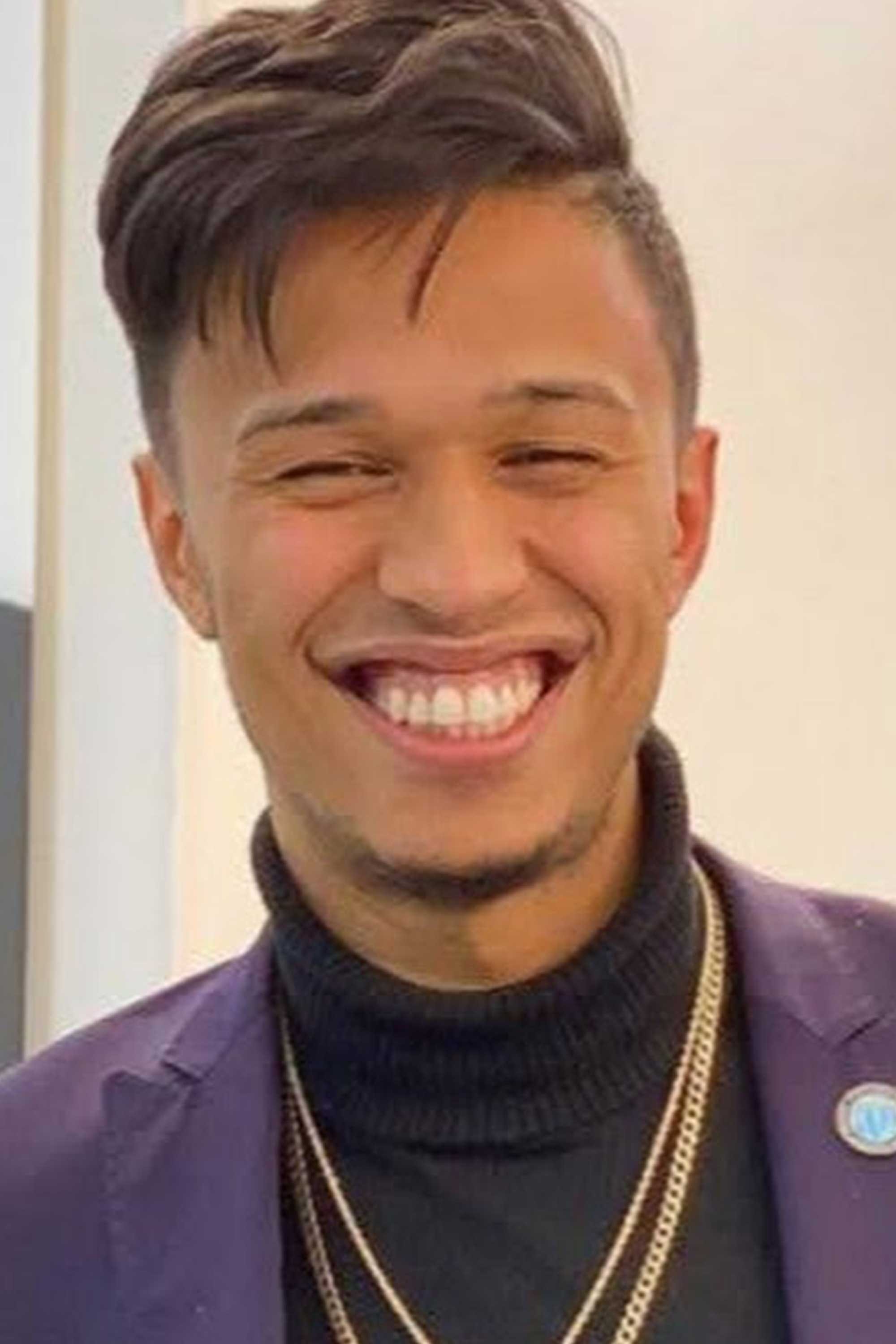 Neno Torres backdrop