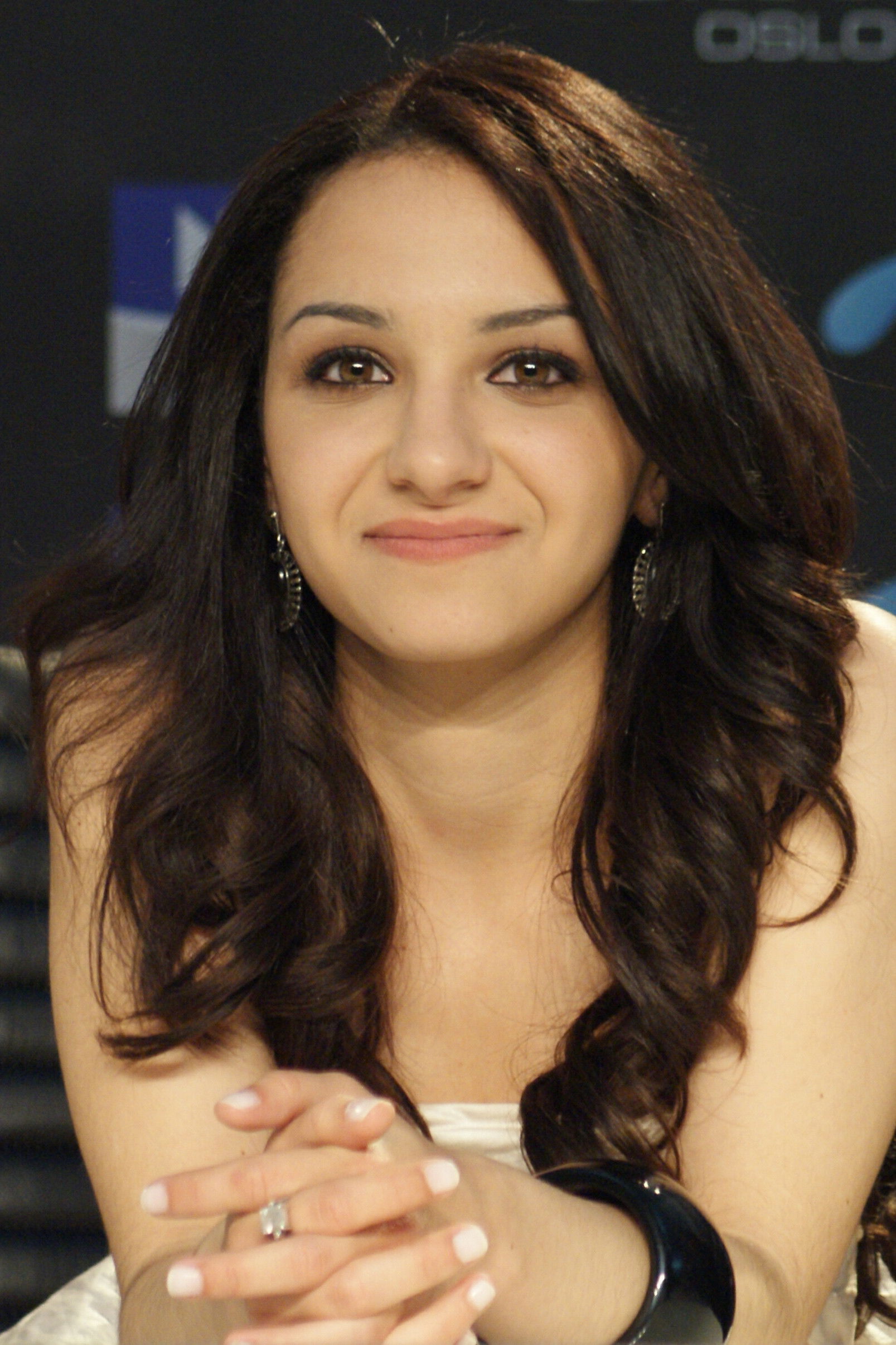 Filipa Azevedo backdrop