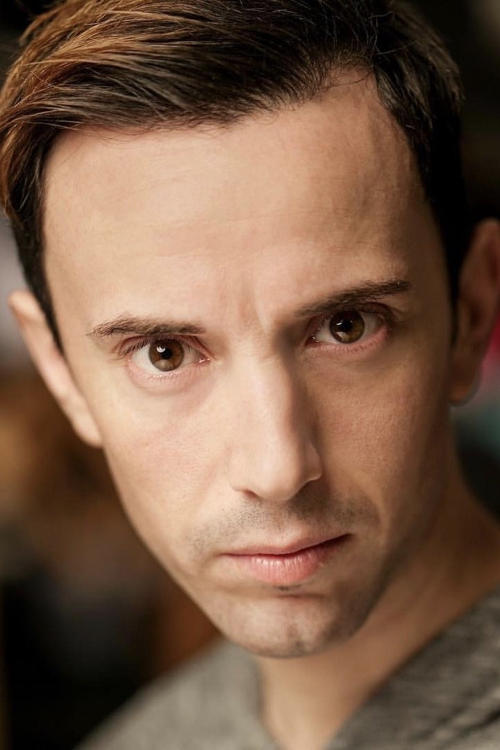 Jon Gennari backdrop