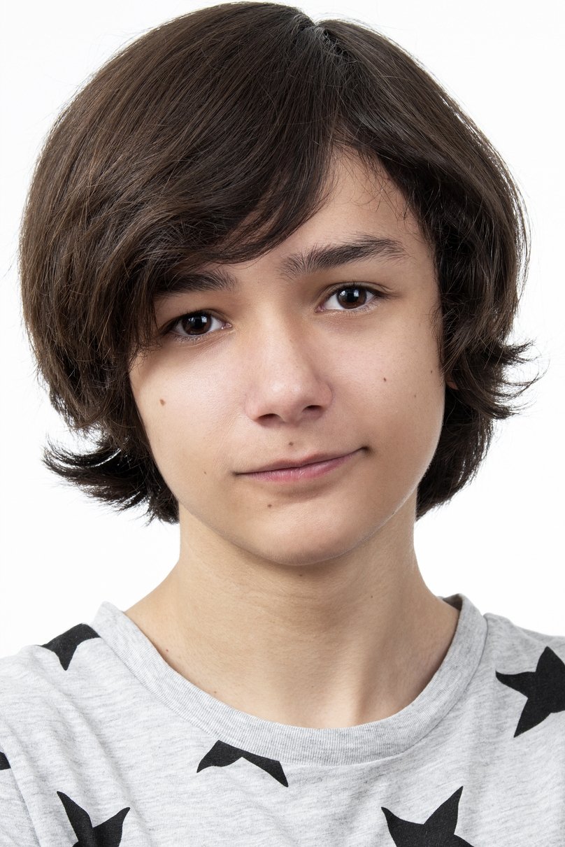 Antonio Viña backdrop