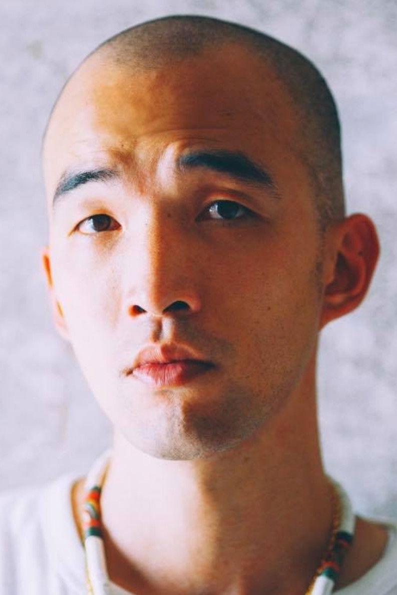 Kuoshih Wen backdrop