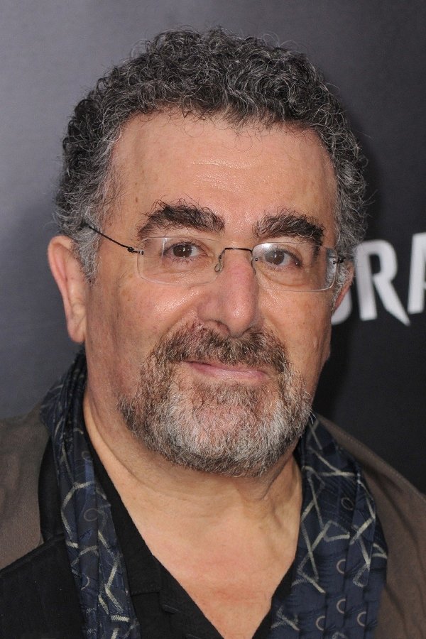 Saul Rubinek backdrop