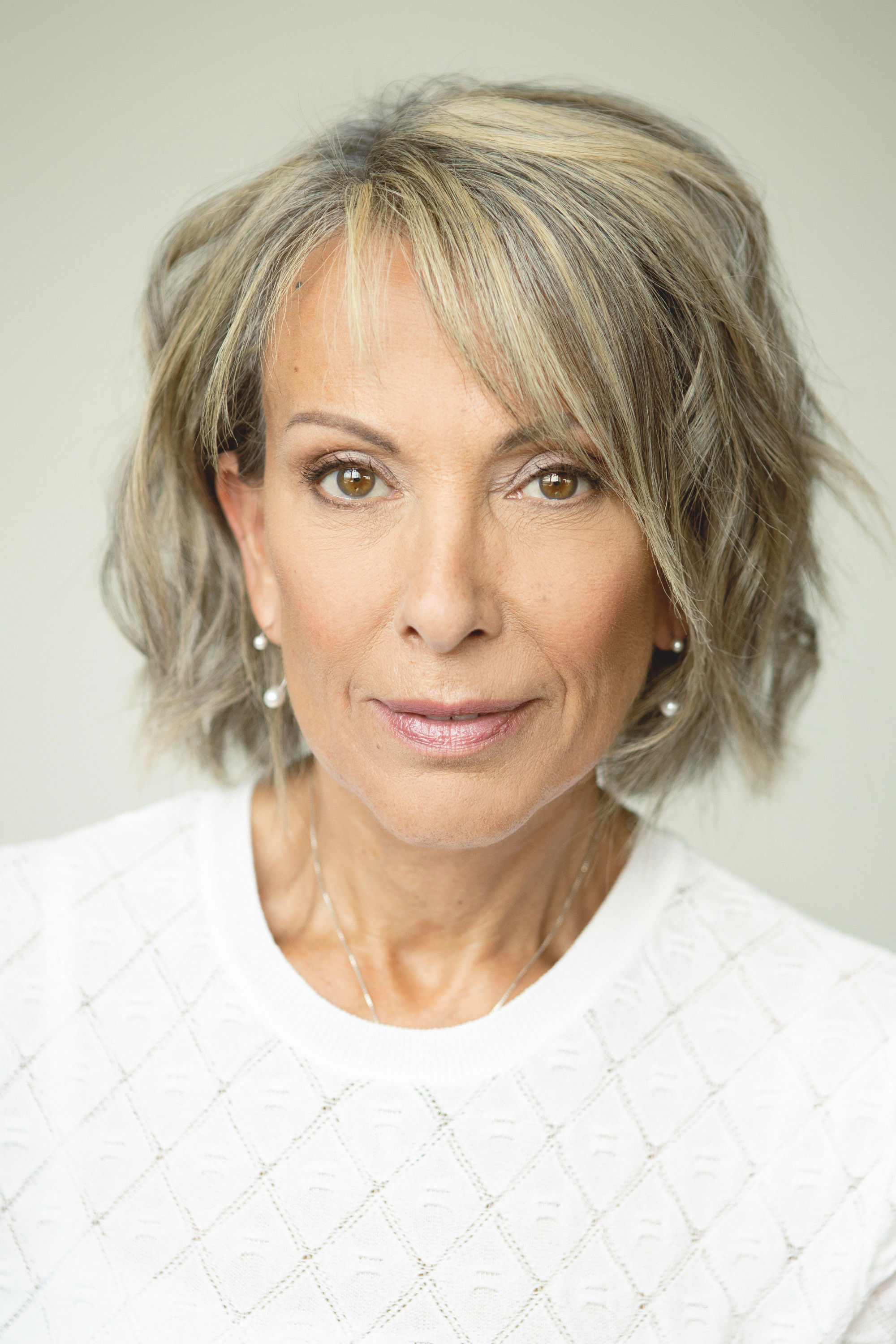 Chantale Cuggia backdrop