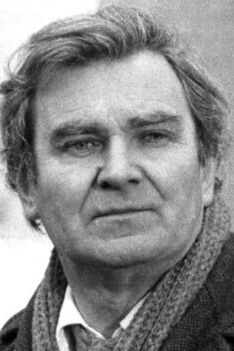 Marc Eyraud backdrop