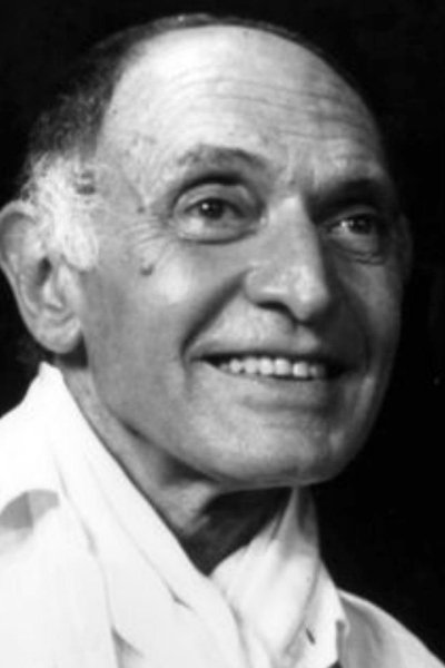 Pjere Tabard backdrop