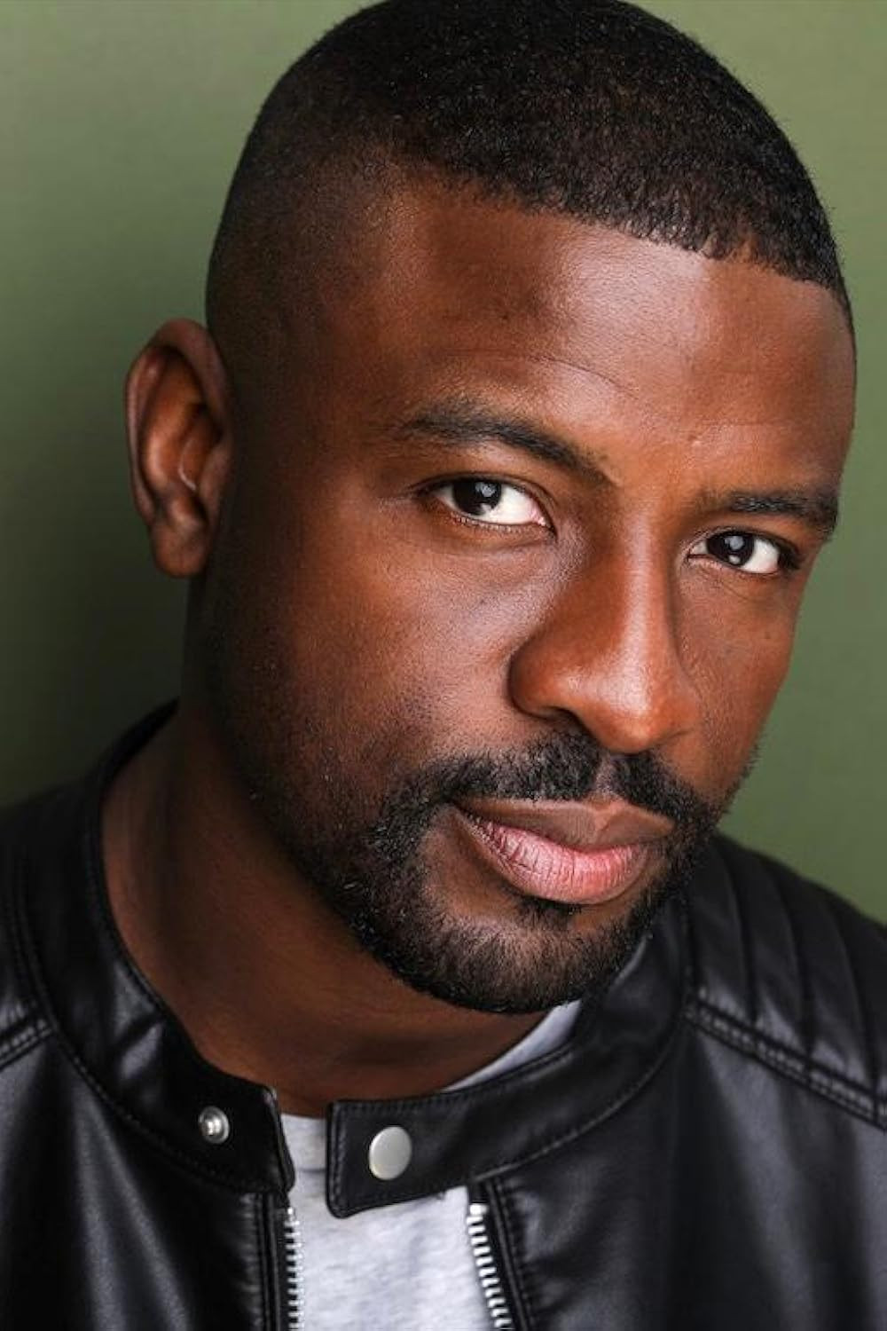 Jonima Diaby backdrop