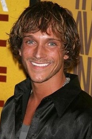 Bleiz Fostër backdrop