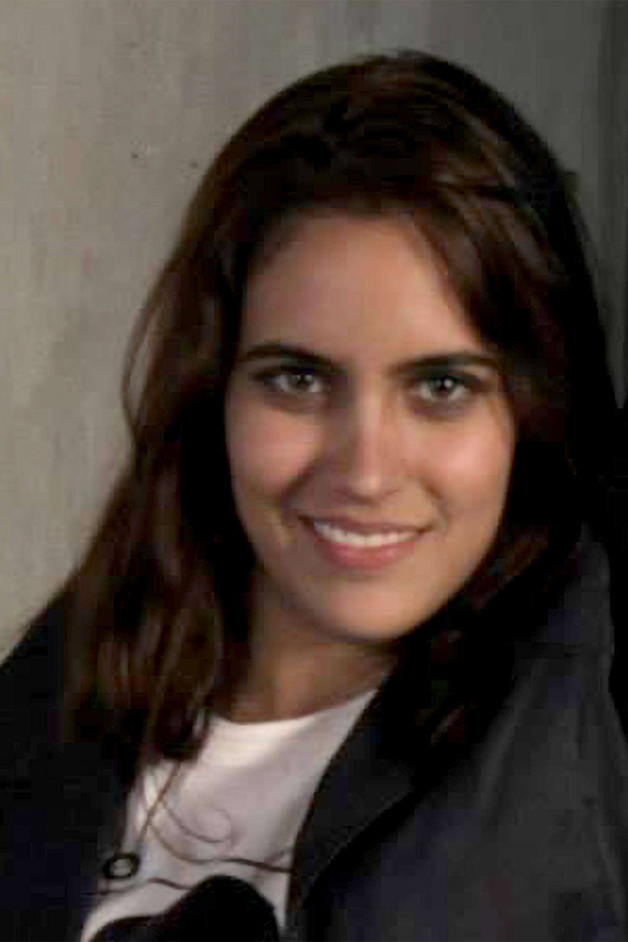 Daniela Suarez backdrop