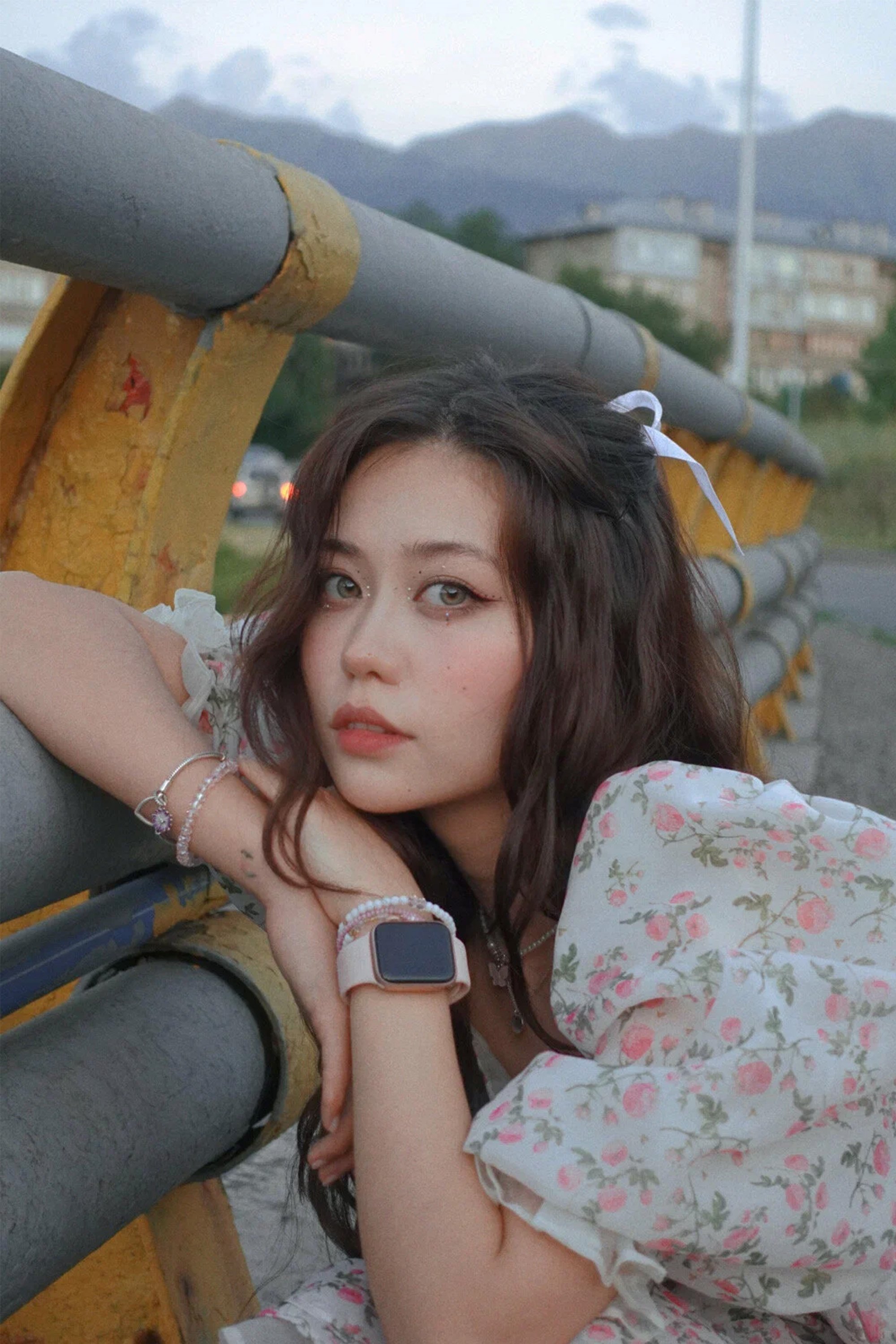 Aida Kurmangalieva backdrop