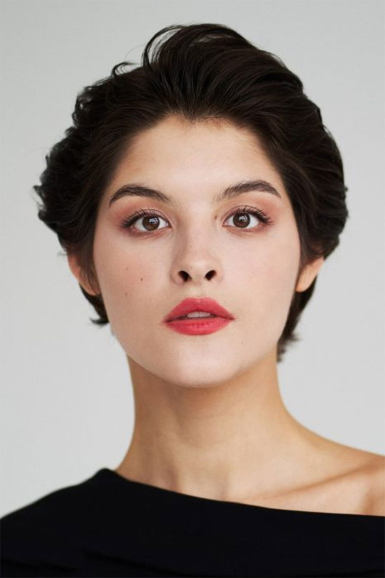 Valeriia Zoidova backdrop