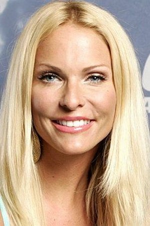 Sonya Kraus backdrop