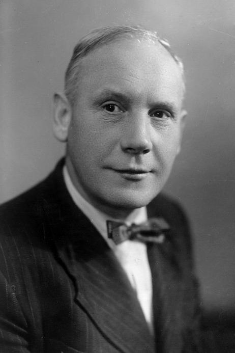 Pavel Olenev backdrop