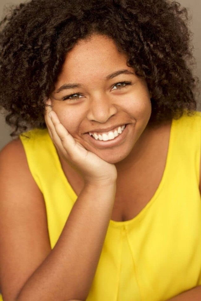 Nysa Morris backdrop