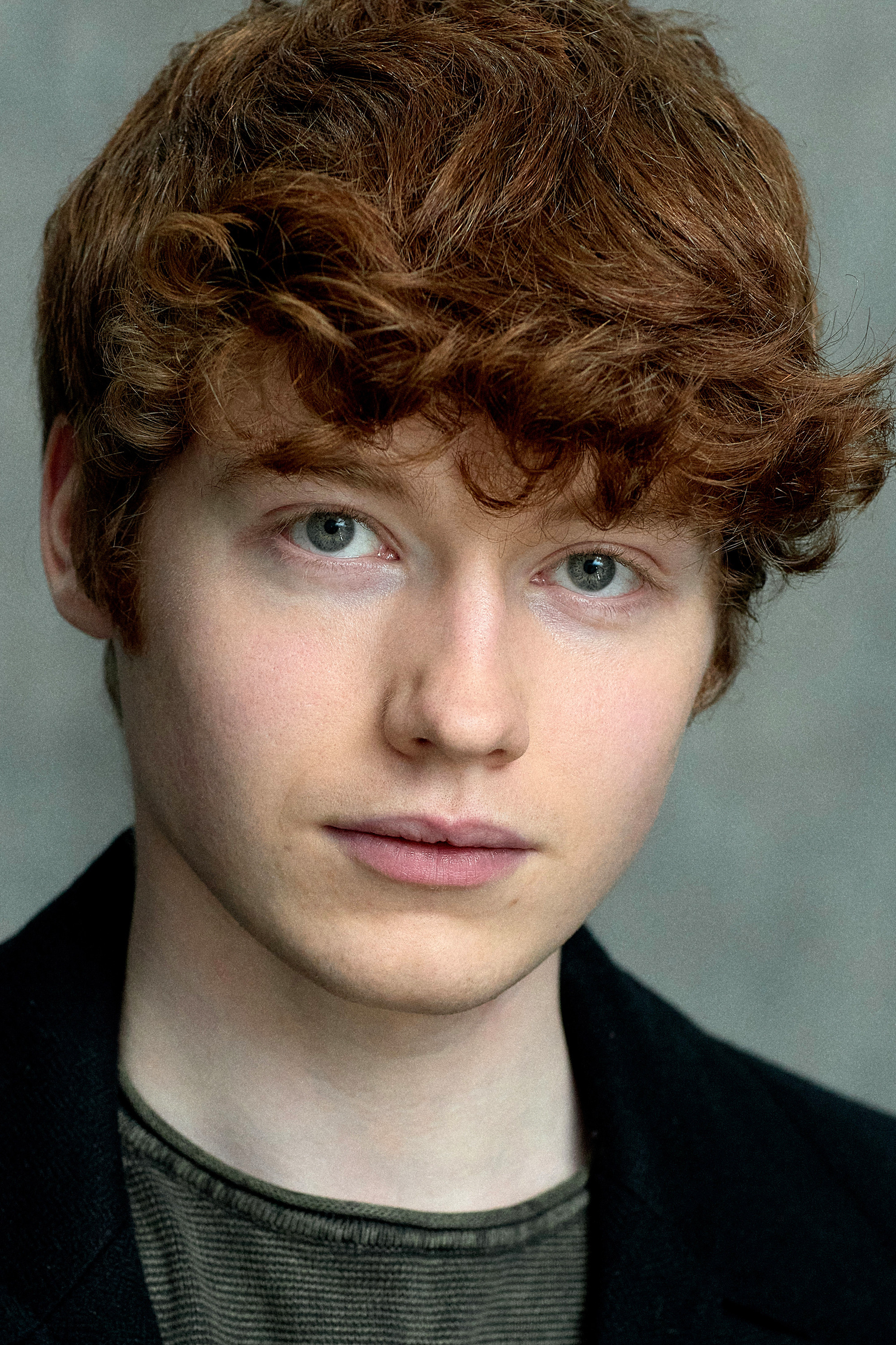 Gwïon Morris Jones backdrop