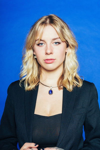 Journey Tupper backdrop