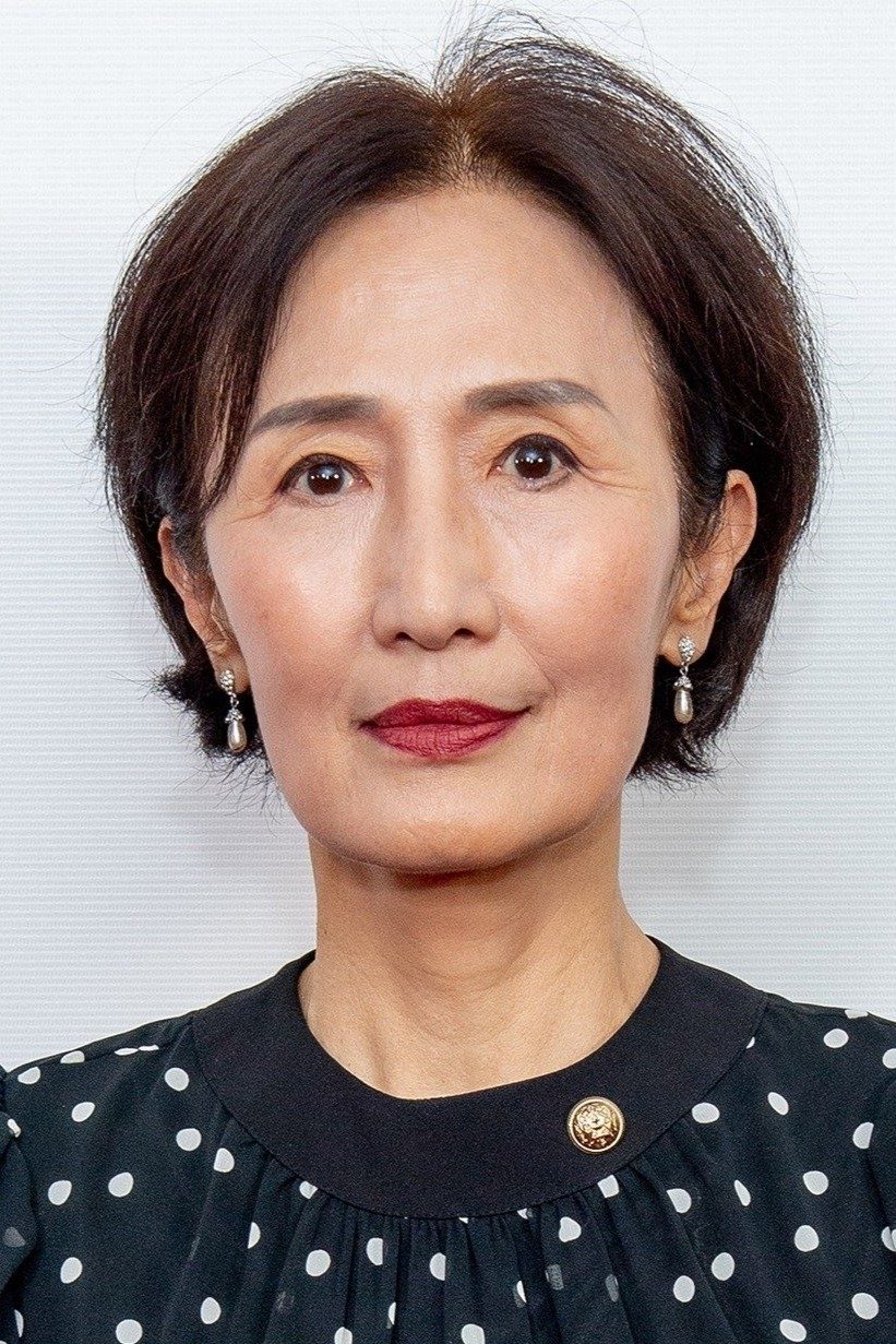 Joy Sung Kim backdrop