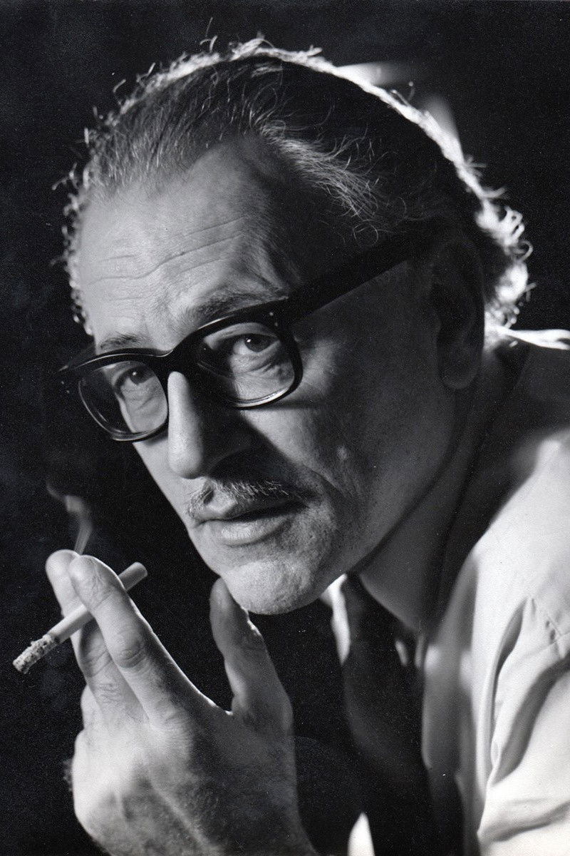 Dežo Hoffmann backdrop