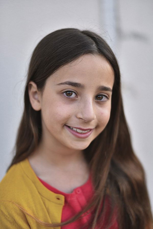 Flora Feldman backdrop