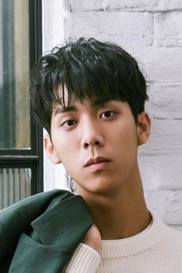 Hao-Tse Tseng backdrop