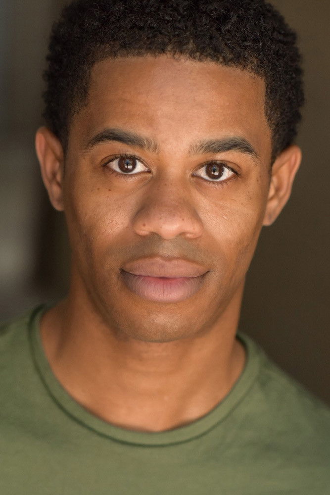 Dimitri Mareno backdrop