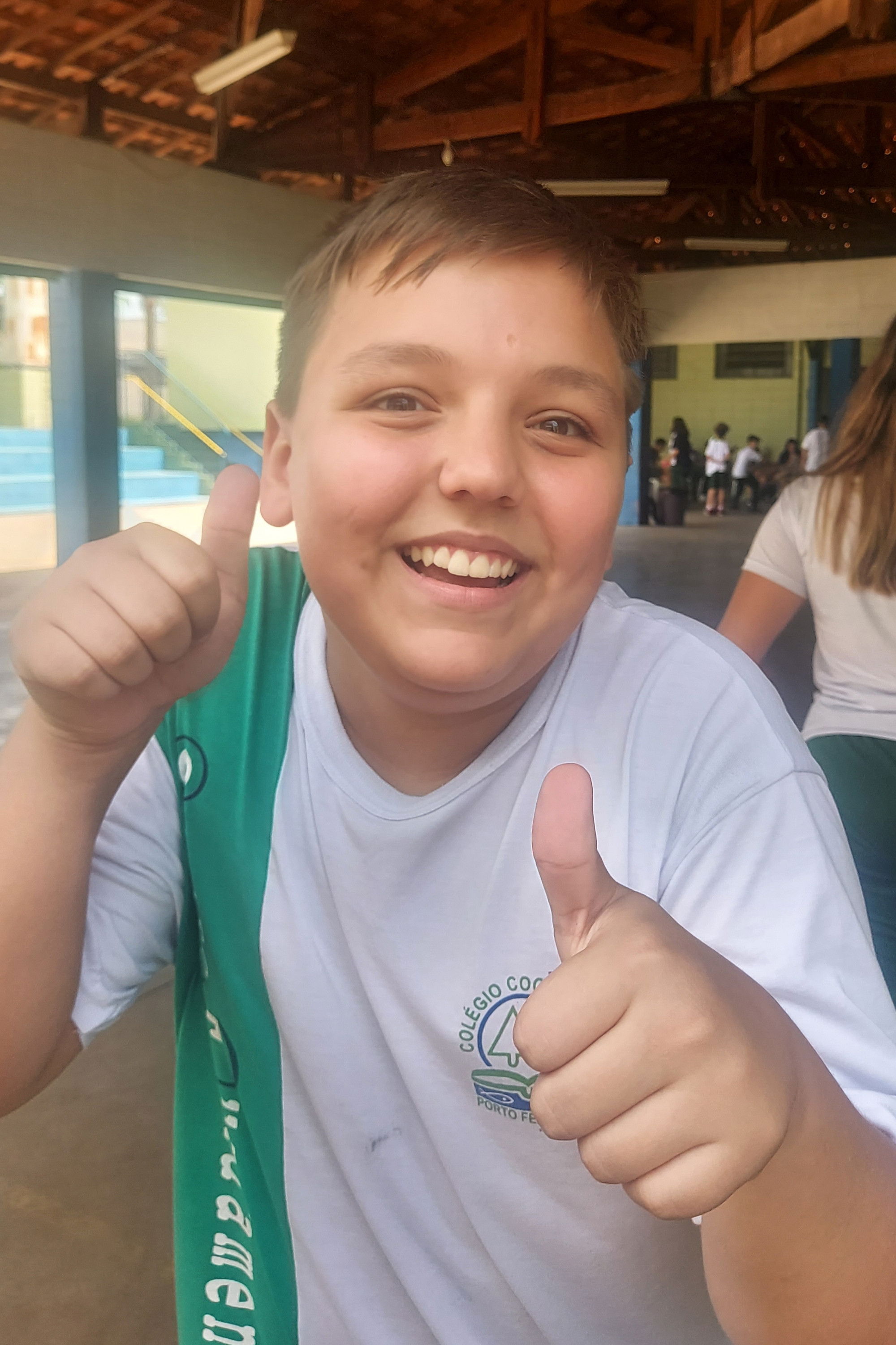 Pedro Gentil backdrop