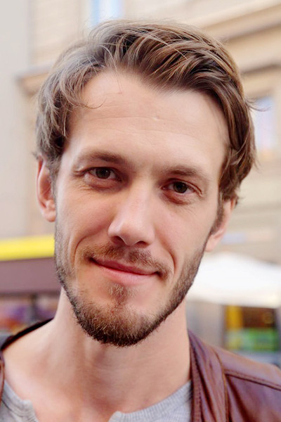 Igor Teplov backdrop