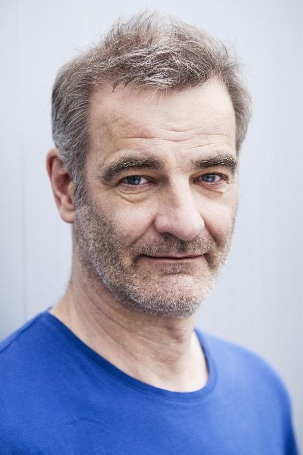 Heinrich Schafmeister backdrop