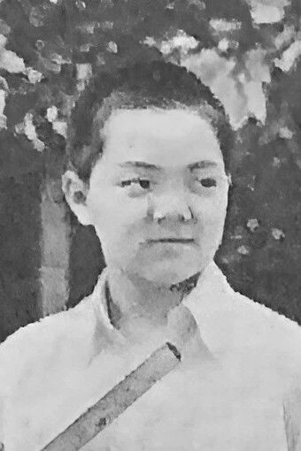 Dongmin Shi backdrop