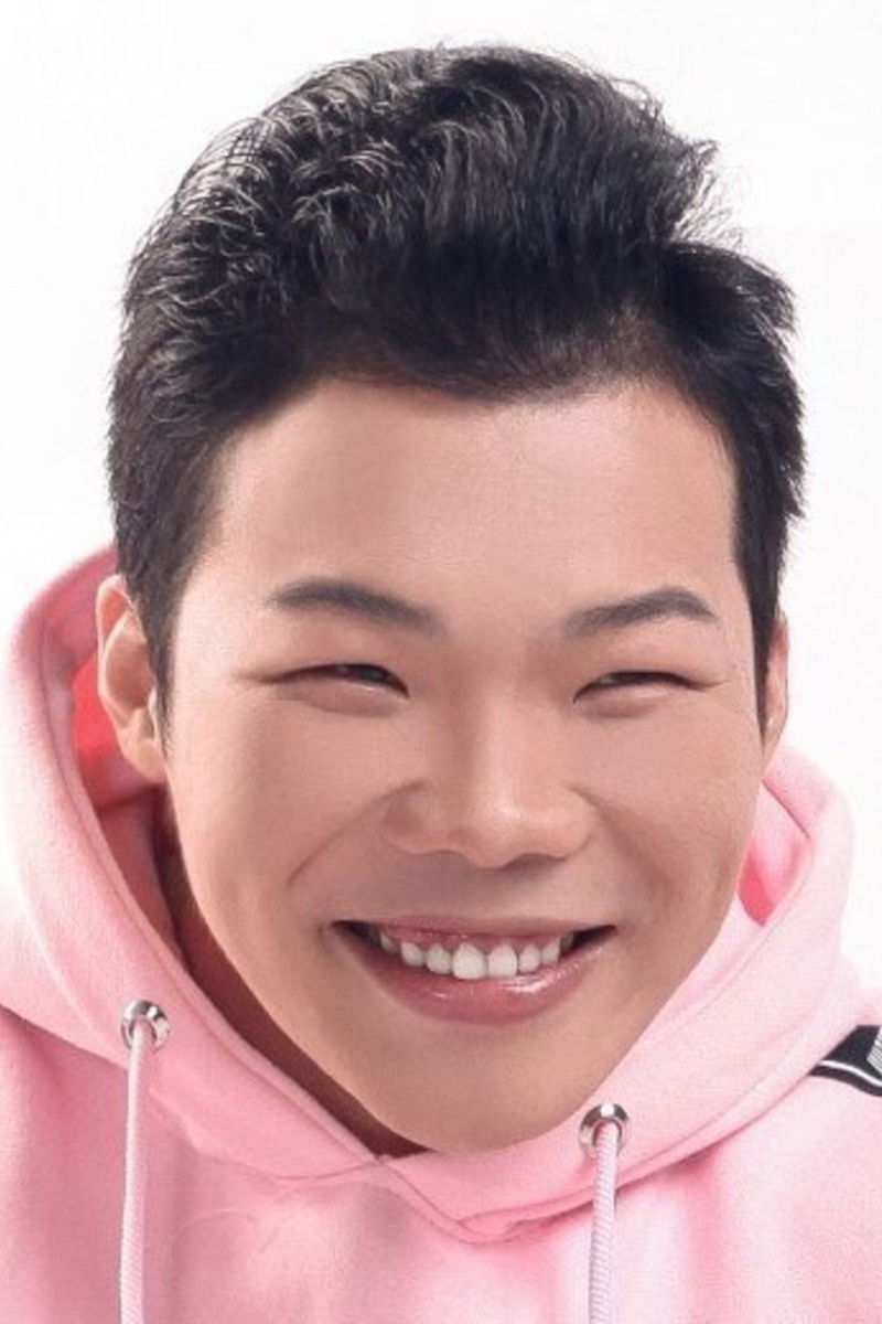 Zhou Sanyou backdrop