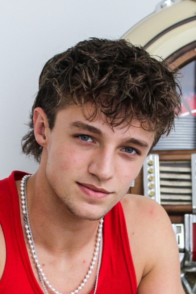 Zane Carter backdrop