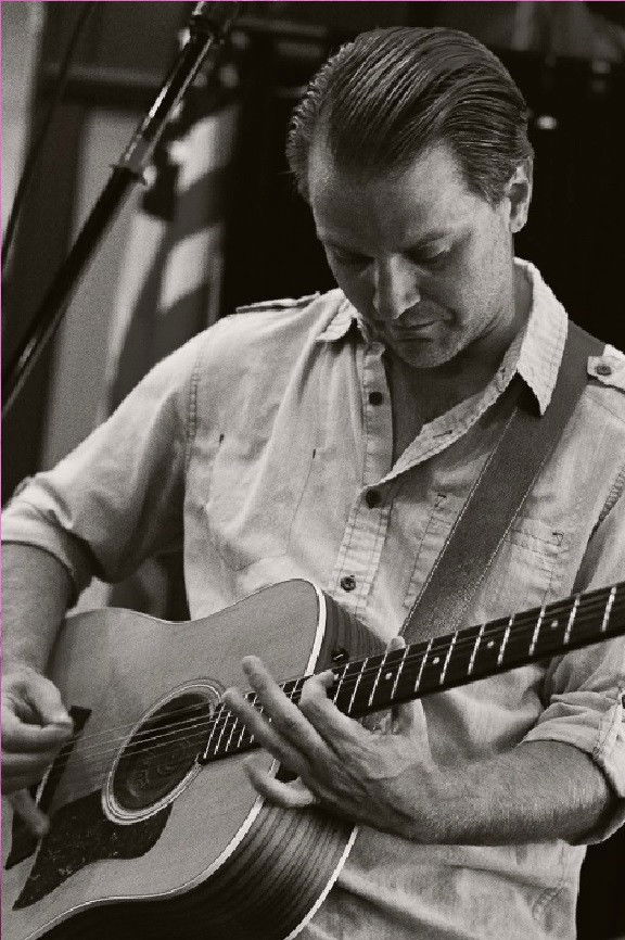 Aaron Williams backdrop