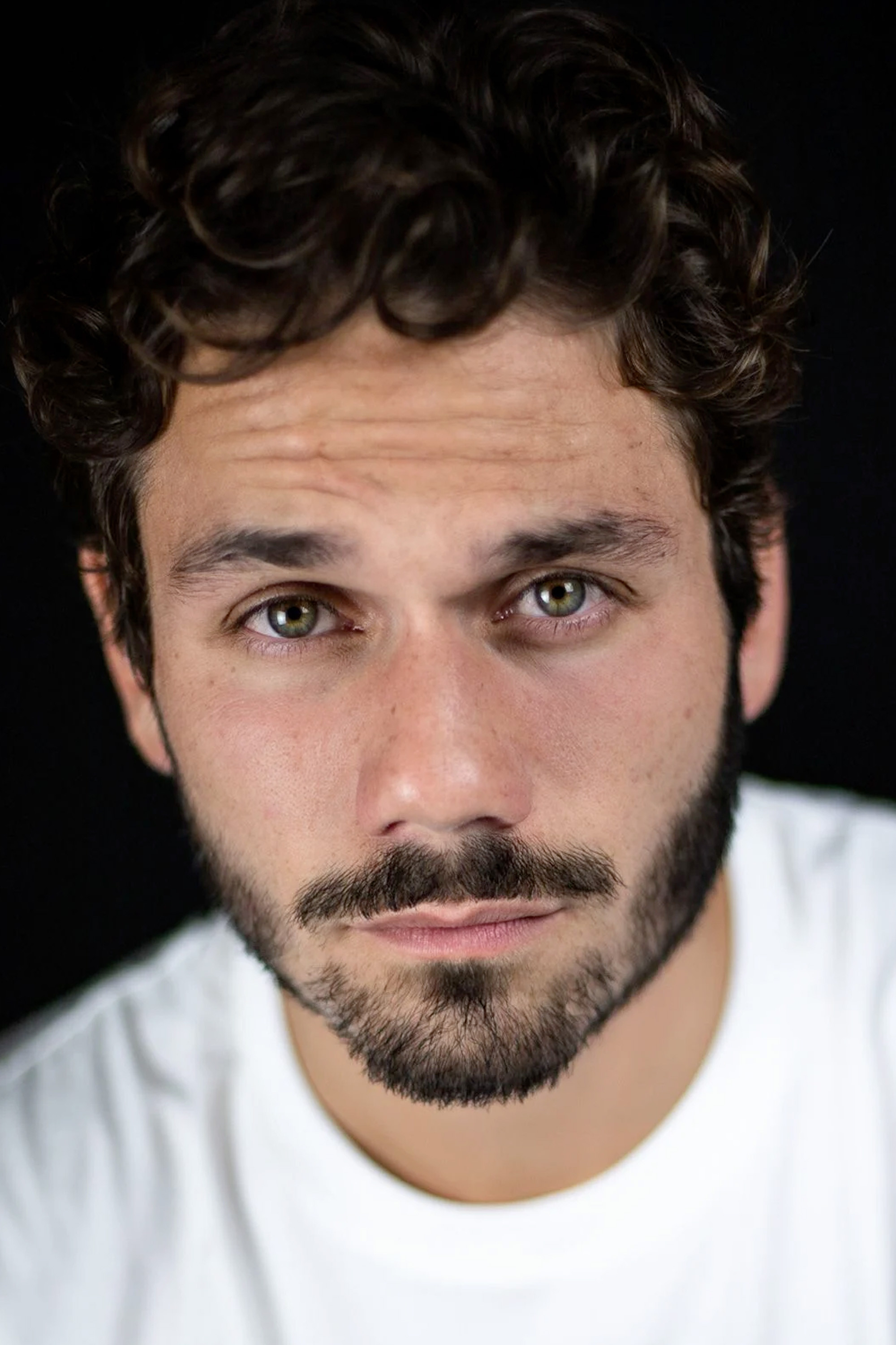 Adib Cheikhi backdrop