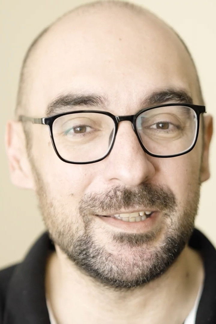 Rubén Arranz backdrop